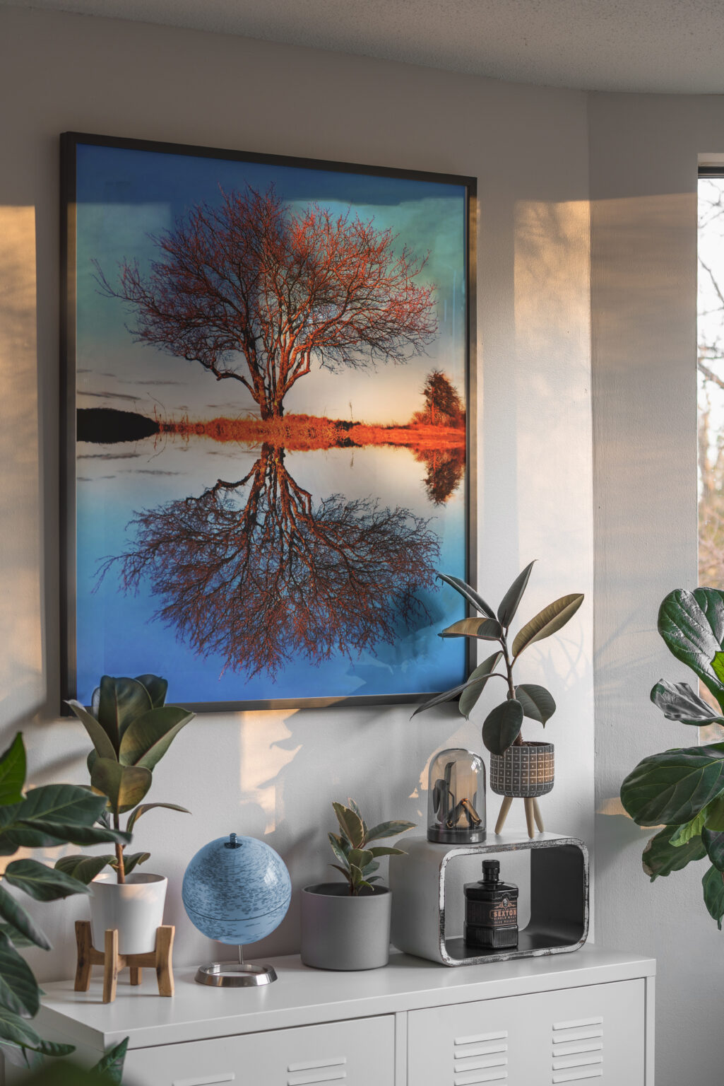 Quadro Decorativo Árvore Seca Reflexo na Água